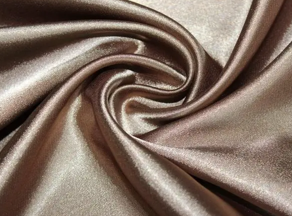 光澤度和亮度的區別是什么？